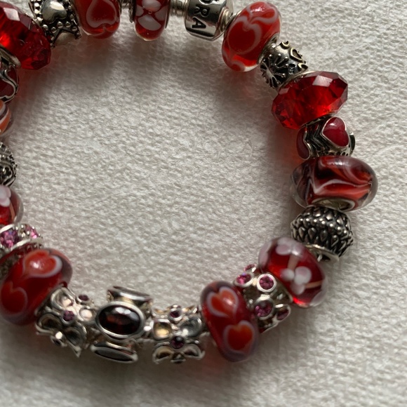 Authentic Pandora sterling silver bracelet with  genuine sterling silver beads - Picture 4 of 7